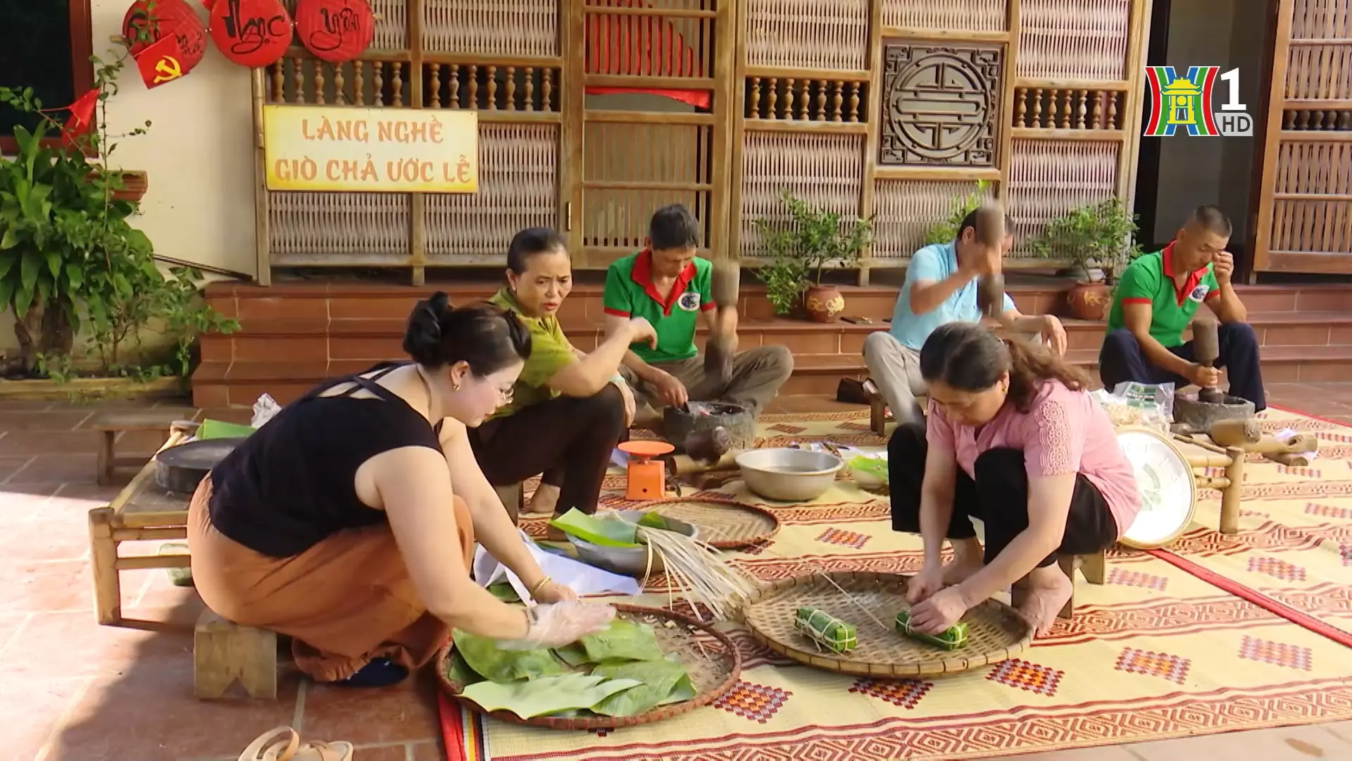 Người tâm huyết giữ nghề truyền thống | Người tốt quanh ta | 25/09/2025